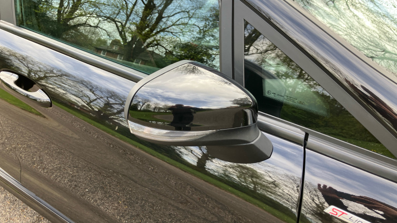 Ford Fiesta 1.0 EcoBoost Hybrid mHEV 155 ST-Line Edition 5dr Petrol Hatchback